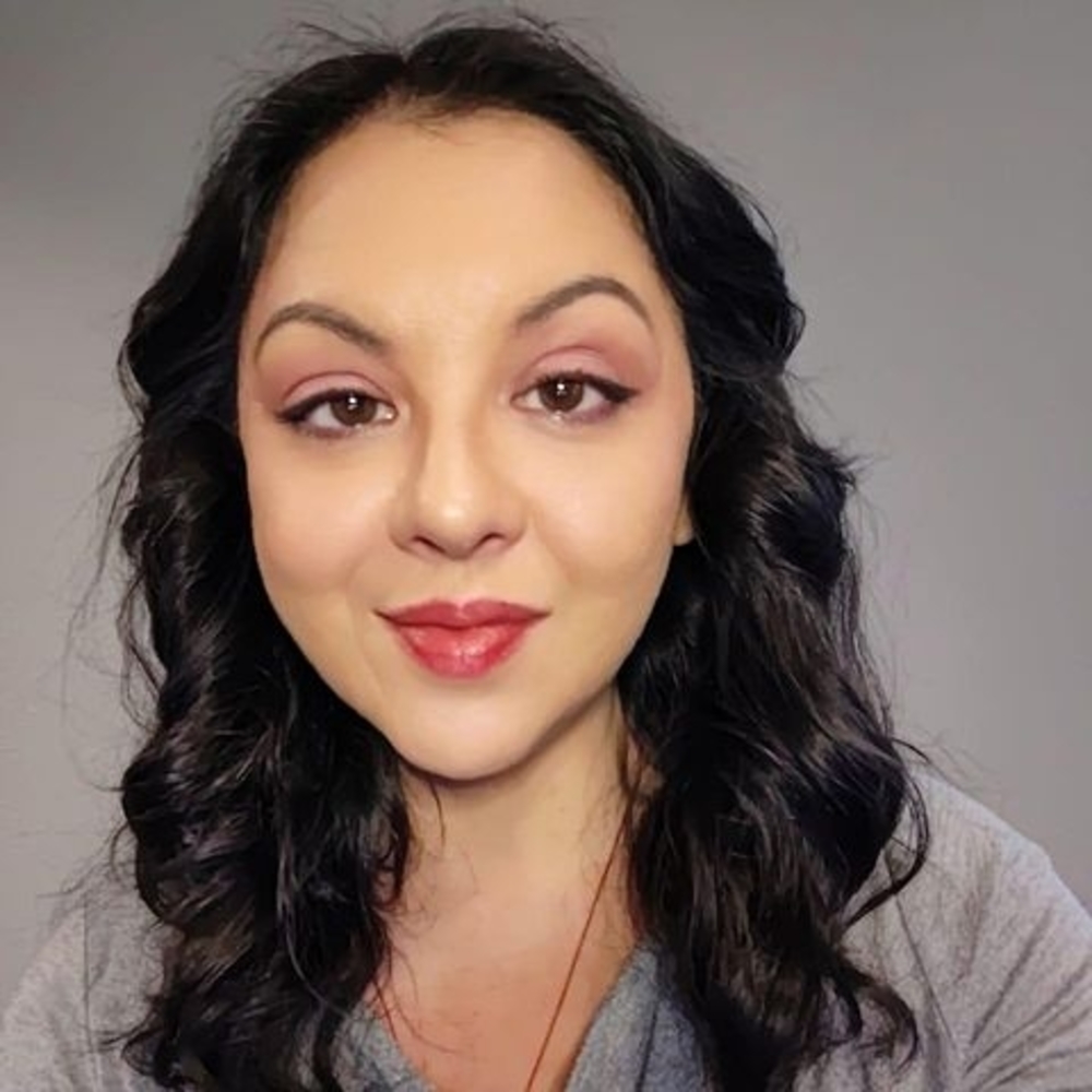 Meet your Posher, Cyn